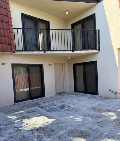 3861 Victoria Dr Drive 3861, West Palm Beach, FL 33406