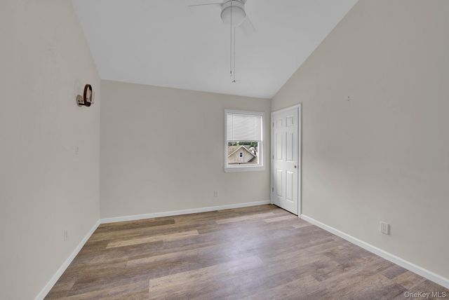 255 Rolling Street, Malverne, NY 11565