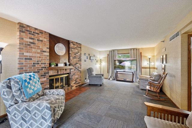 708 Chestnut Street, Arlington, MN 55307