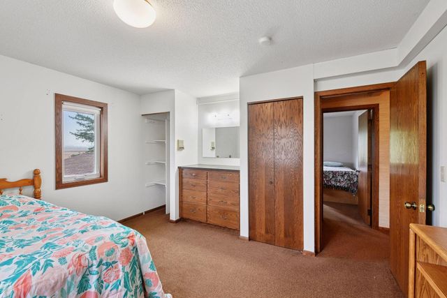 708 Chestnut Street, Arlington, MN 55307