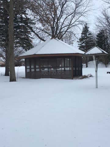 708 Chestnut Street, Arlington, MN 55307