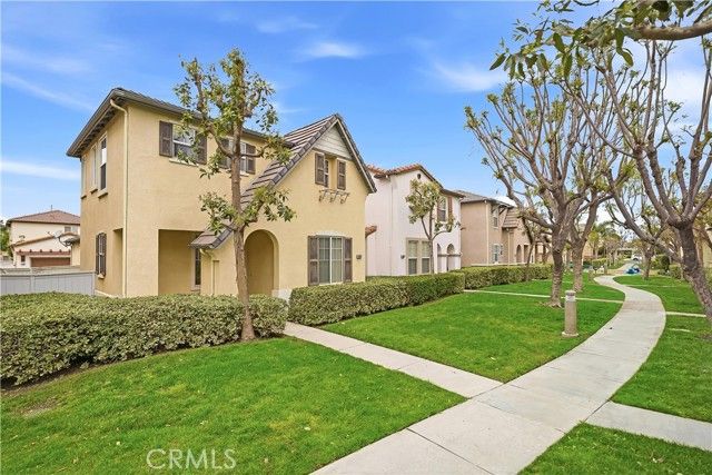 12837 Sunrose CT, Chino, CA 91710