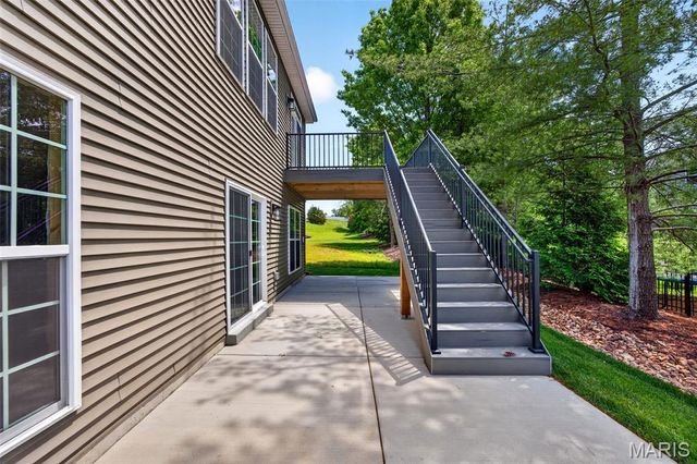 104 Quail Bluff Court, Wentzville, MO 63385