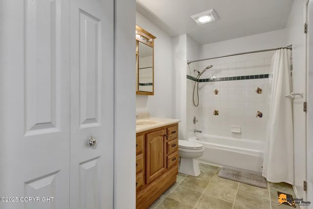 706 Winter Haven Street, Anchorage, AK 99504