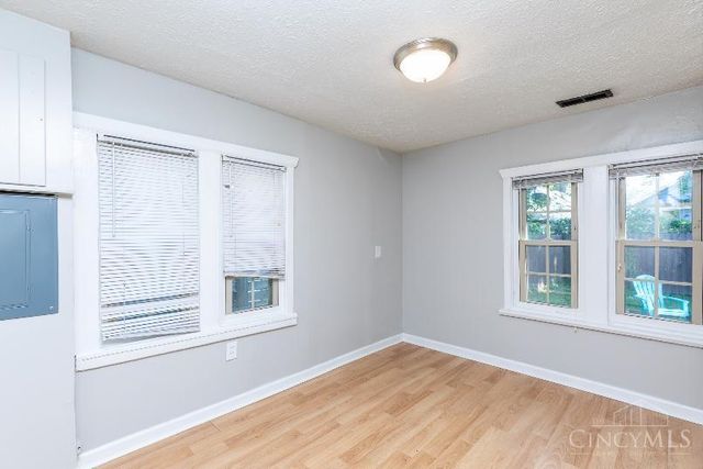 6819 Merwin Avenue, Cincinnati, OH 45227