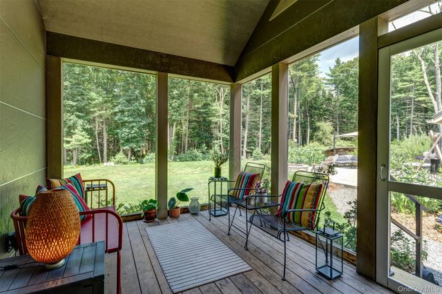 116 Francis Drive, Narrowsburg, NY 12764
