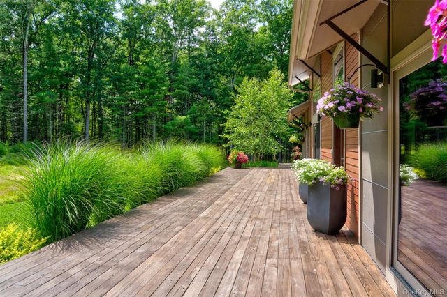 116 Francis Drive, Narrowsburg, NY 12764