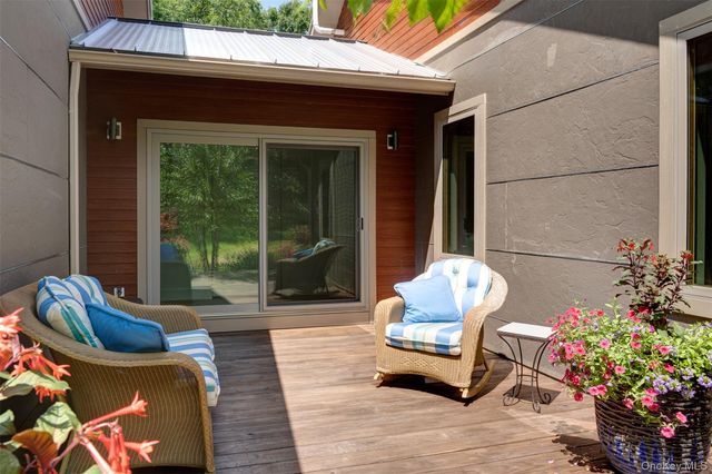116 Francis Drive, Narrowsburg, NY 12764