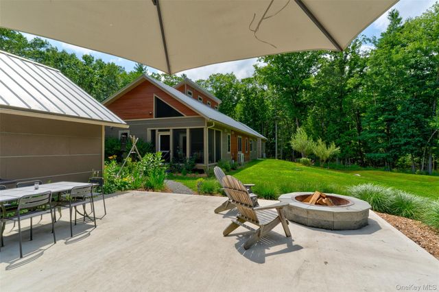 116 Francis Drive, Narrowsburg, NY 12764