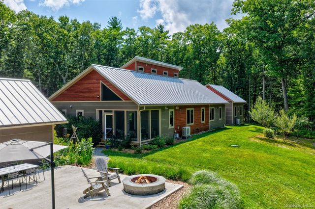 116 Francis Drive, Narrowsburg, NY 12764