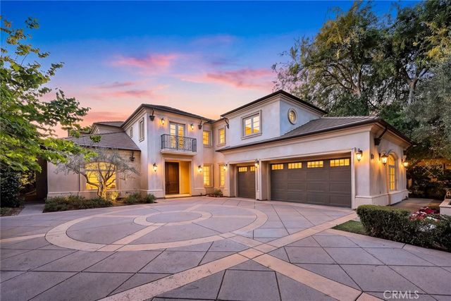 1201 S 10th Avenue, Arcadia, CA 91006