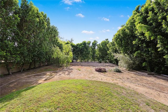 1201 S 10th Avenue, Arcadia, CA 91006