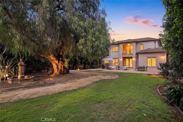 1201 S 10th Avenue, Arcadia, CA 91006