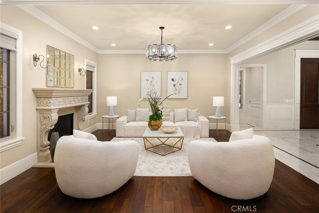 1201 S 10th Avenue, Arcadia, CA 91006