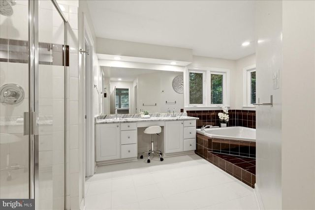 8008 PEMBROKE CIR, Spotsylvania, VA 22551