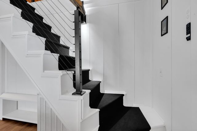 1956 Vanzant Bend Rd, Belvidere, TN 37306