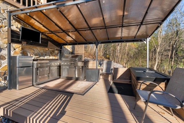 1956 Vanzant Bend Rd, Belvidere, TN 37306