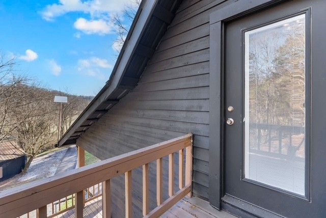 1956 Vanzant Bend Rd, Belvidere, TN 37306