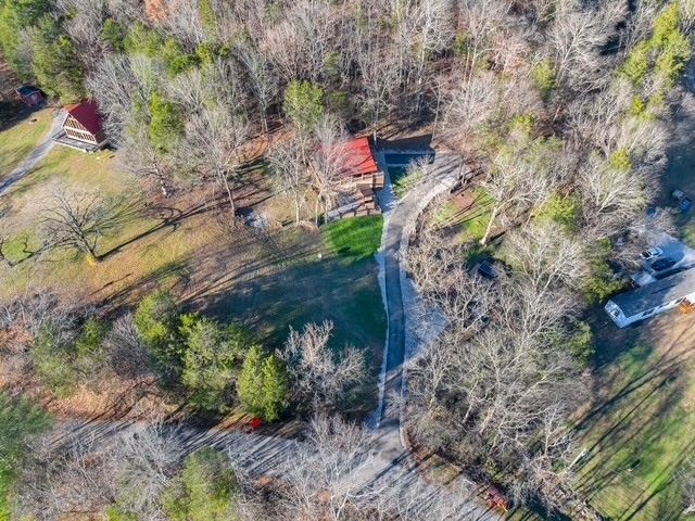 1956 Vanzant Bend Rd, Belvidere, TN 37306