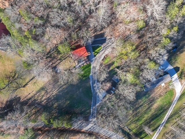 1956 Vanzant Bend Rd, Belvidere, TN 37306