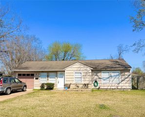 13307 Force Street, Houston, TX 77015