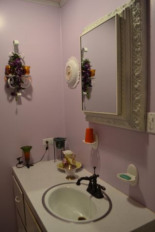 163 Comeaux Dr, Lockport, LA 70374