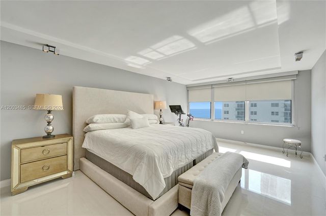 2751 S Ocean Drive 908S, Hollywood, FL 33019