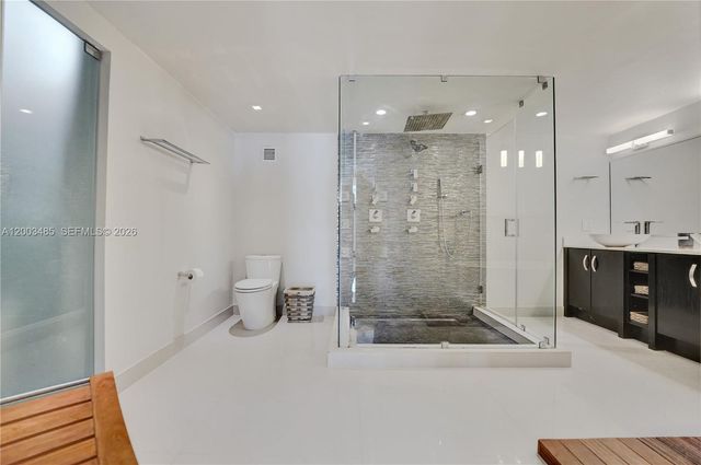 2751 S Ocean Drive 908S, Hollywood, FL 33019