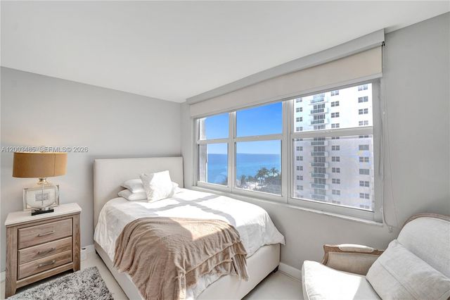 2751 S Ocean Drive 908S, Hollywood, FL 33019