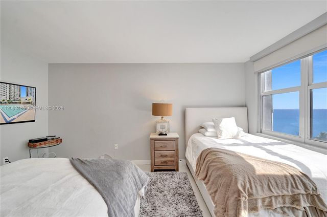 2751 S Ocean Drive 908S, Hollywood, FL 33019