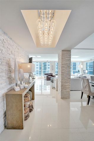 2751 S Ocean Drive 908S, Hollywood, FL 33019