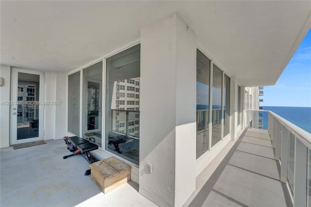 2751 S Ocean Drive 908S, Hollywood, FL 33019