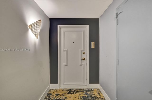 2751 S Ocean Drive 908S, Hollywood, FL 33019