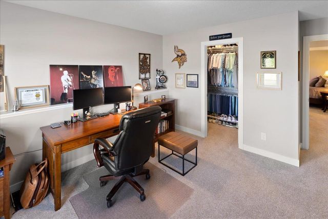 17357 Eastwood Avenue, Lakeville, MN 55044