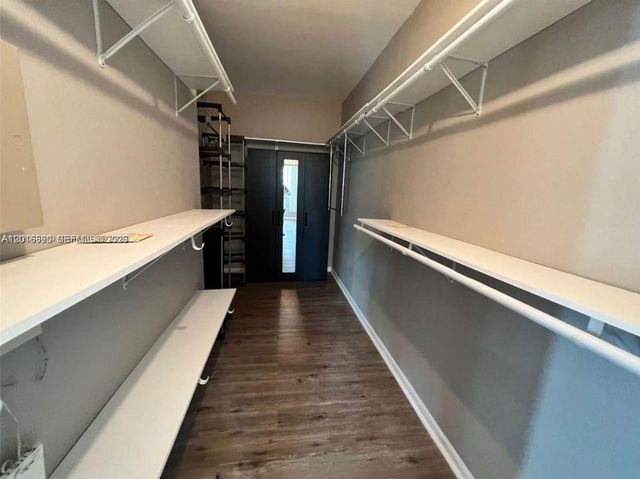 3255 NE 184th St 12511, Aventura, FL 33160