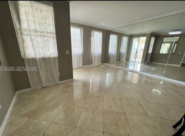 3255 NE 184th St 12511, Aventura, FL 33160