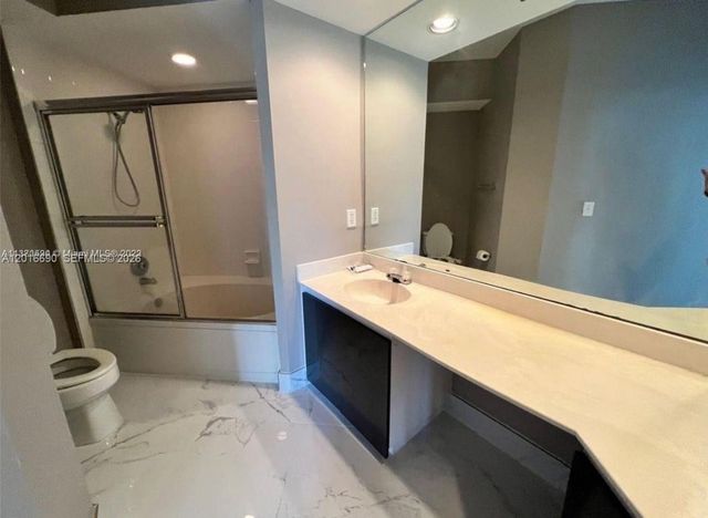 3255 NE 184th St 12511, Aventura, FL 33160