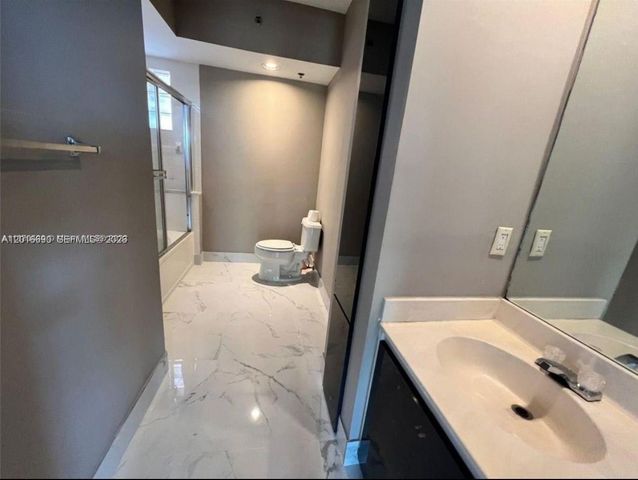 3255 NE 184th St 12511, Aventura, FL 33160