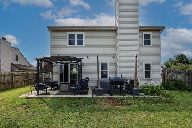 8605 Hempford Drive, Fort Wayne, IN 46819