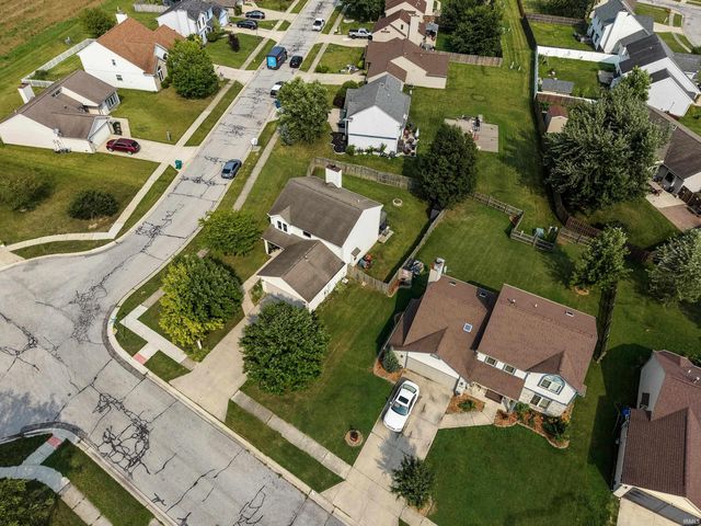 8605 Hempford Drive, Fort Wayne, IN 46819