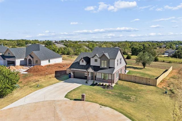 4676 Ranchero Drive, Edmond, OK 73025