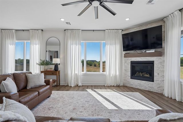 4676 Ranchero Drive, Edmond, OK 73025