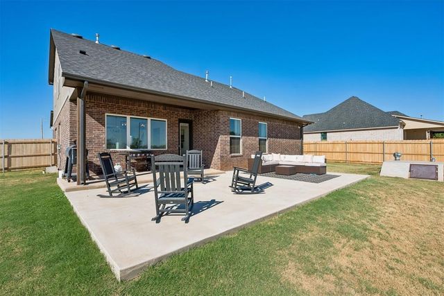 4676 Ranchero Drive, Edmond, OK 73025
