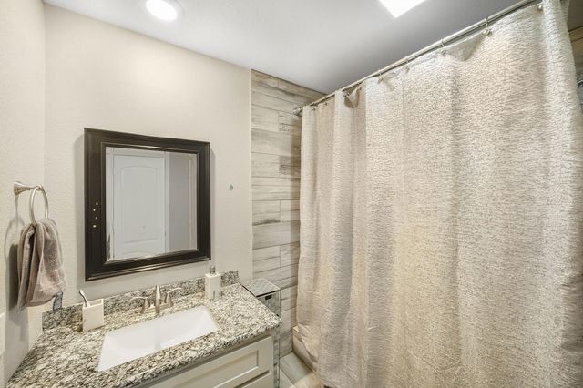 11247 Langdon Lane, Houston, TX 77072