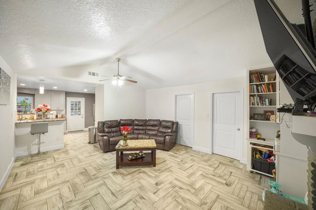 11247 Langdon Lane, Houston, TX 77072