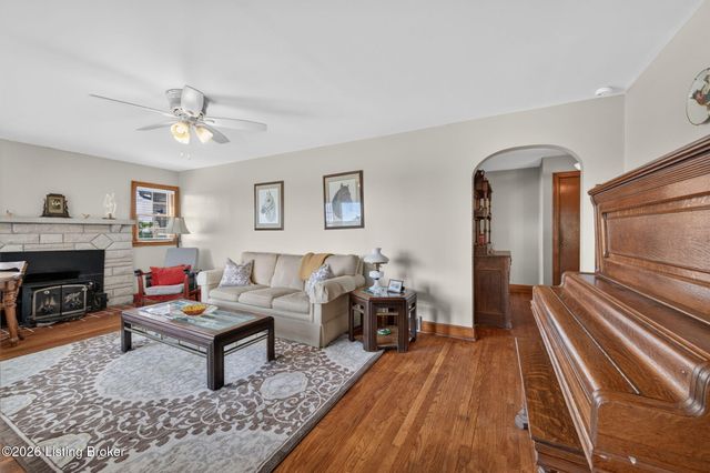 1511 Little Mount Church Rd, Taylorsville, KY 40071