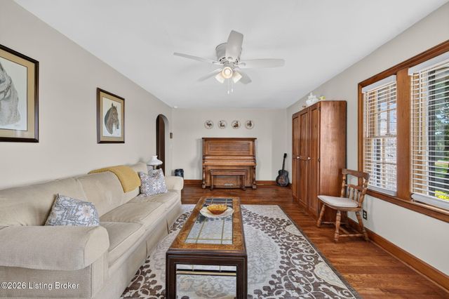 1511 Little Mount Church Rd, Taylorsville, KY 40071