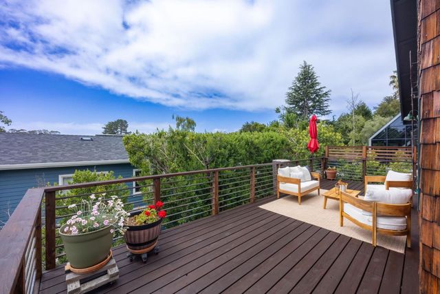 401 Avenue Del Oro, El Granada, CA 94018