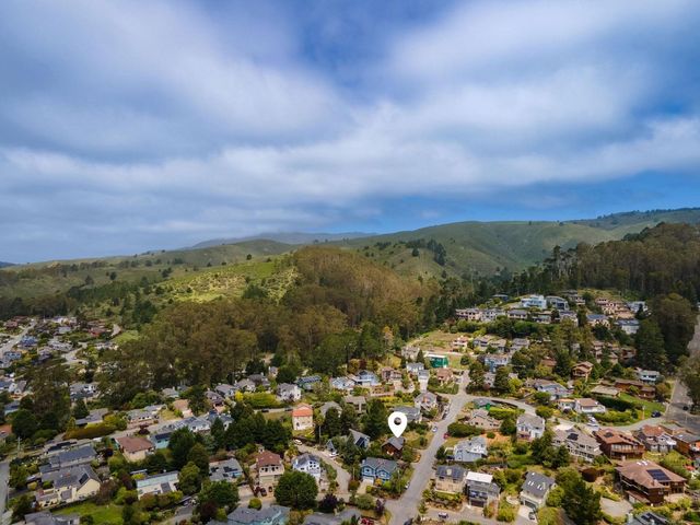 401 Avenue Del Oro, El Granada, CA 94018