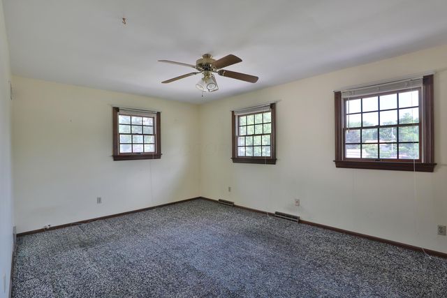 1533 Francisco Road, Columbus, OH 43220